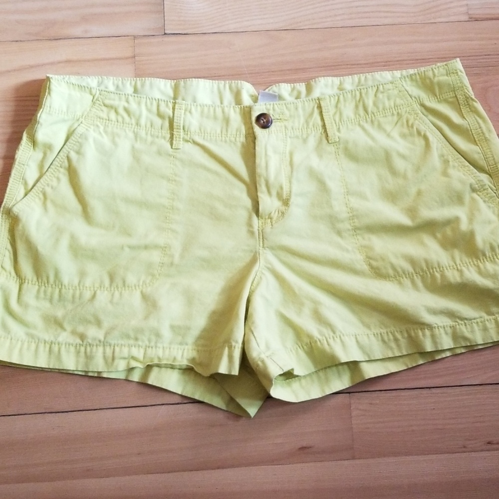Old Navy shorts